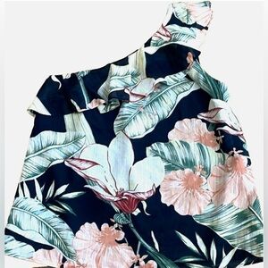 ⭐️ Ann Taylor One-Shoulder Floral Top Size M Tropical Ruffle Blouse Resort Wear